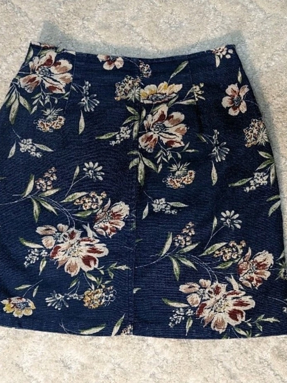 Lizwear Blue Cotton/Linen Floral Button-Front Mini Skirt, Size 4
